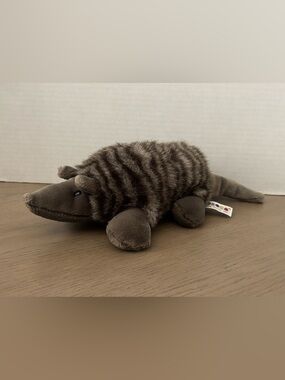 Artie ARMADILLO 11" Vintage Plush Stuffed Animal Aurora World Flopsies Wild Life